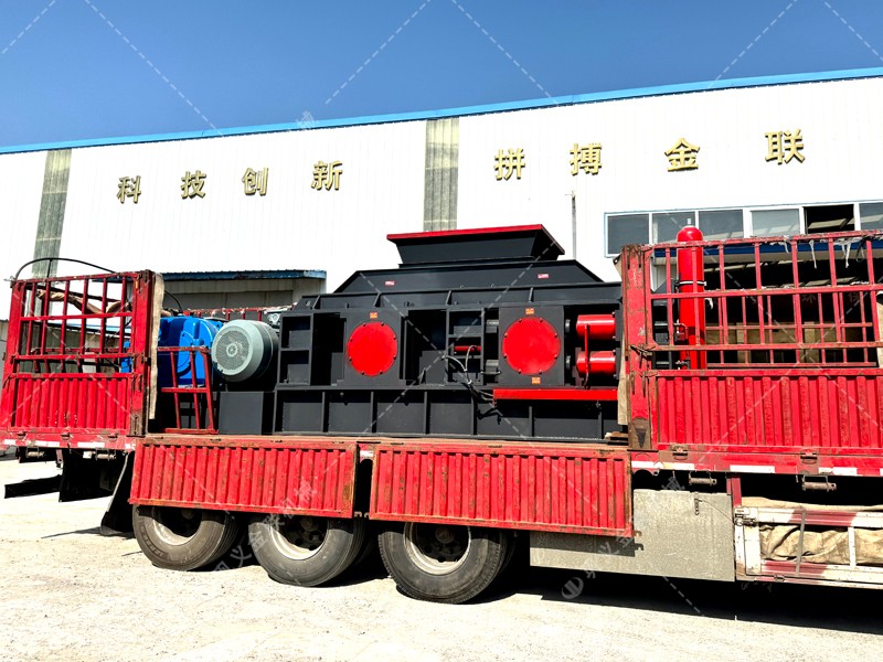 石頭制砂機(jī)_小型石頭制沙機(jī),石子石料制沙機(jī)價格,圖片/視頻